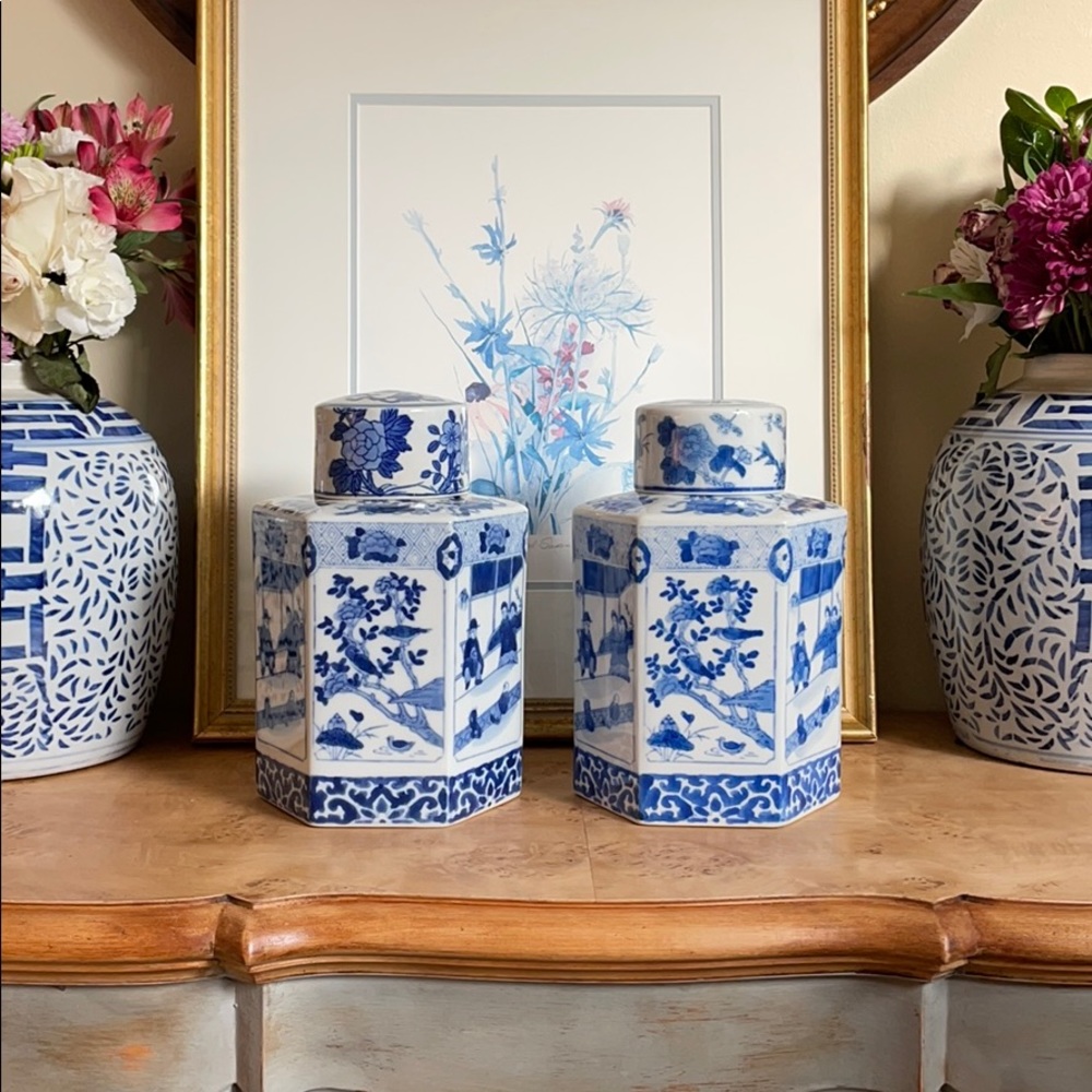 Beautiful pair of Asian Ginger Jars - Picture 1 of 10